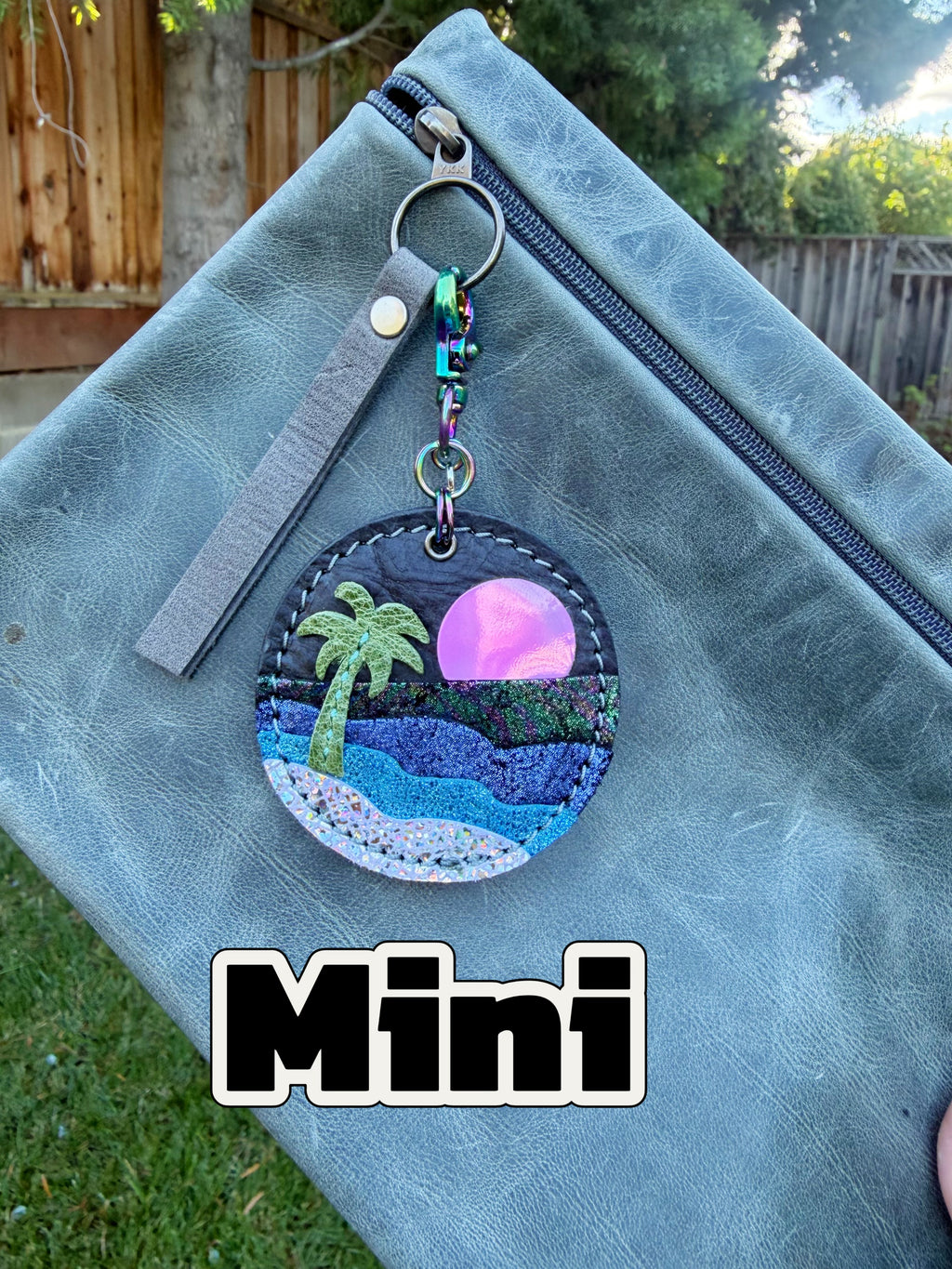 Mini beach - Raven
